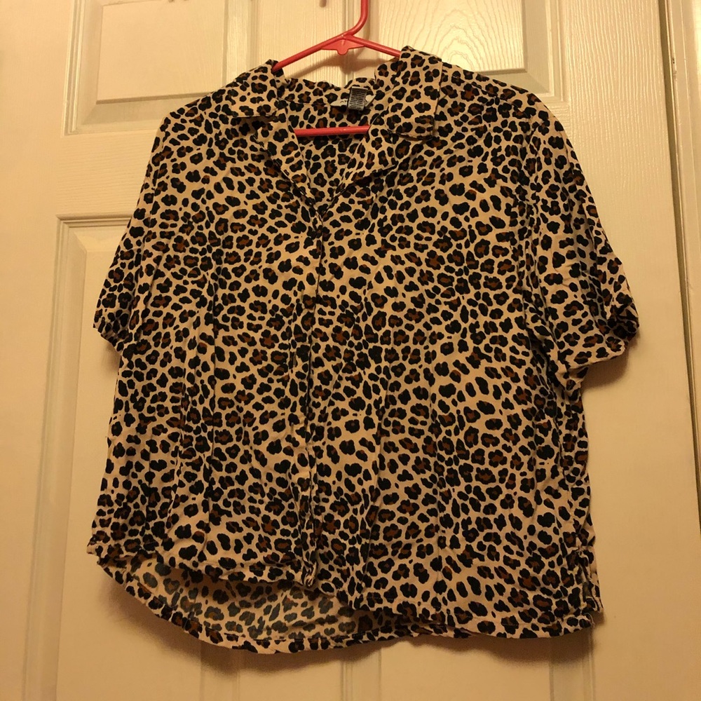 Trendy Cheetah Print Button down Top